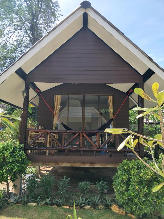 Lanta Fa Rung Beach Resort Ко-Ланта Екстер'єр фото